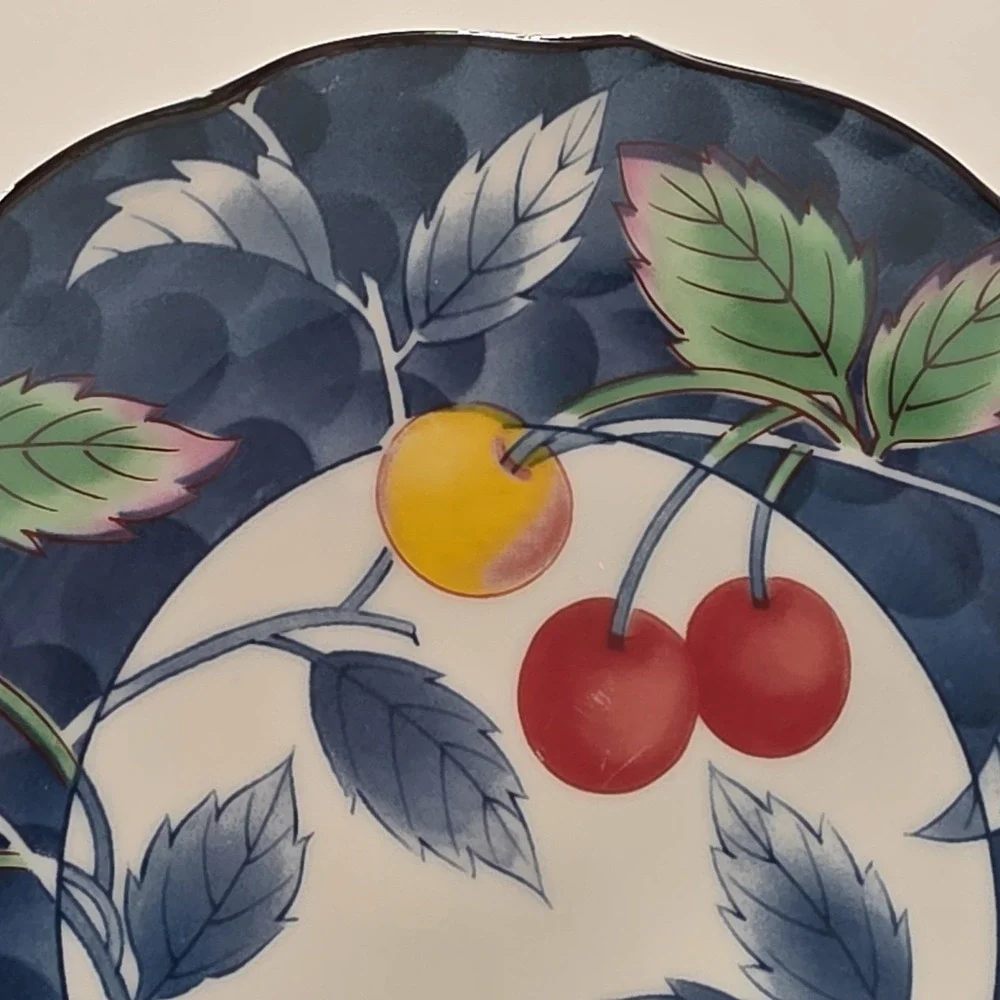 Williams Sonoma Porcelain Salad Plate Blue Red Cherry Tomatoes 1990s Japan‎ 7.5